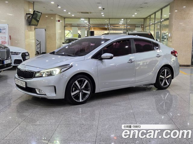 Kia K3 2017 — photo 1