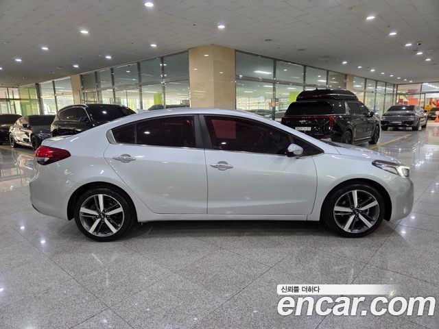 Kia K3 2017 — photo 5