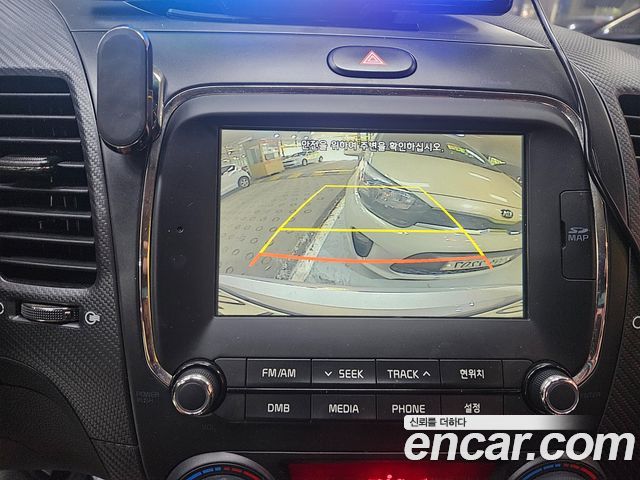 Kia K3 2017 — photo 12