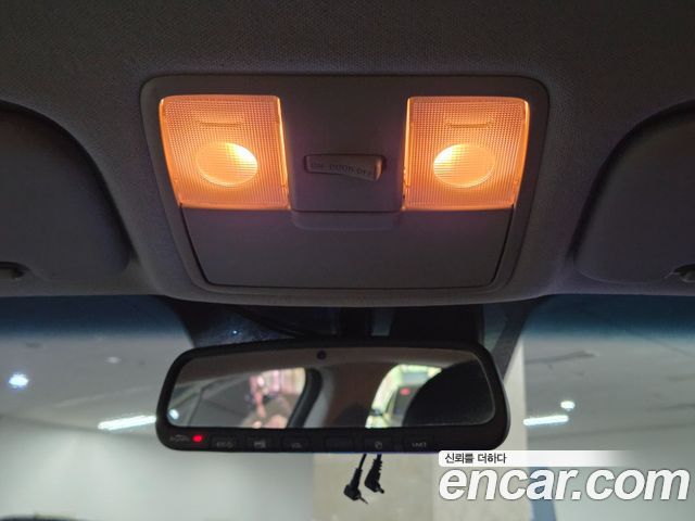 Kia K3 2017 — photo 16