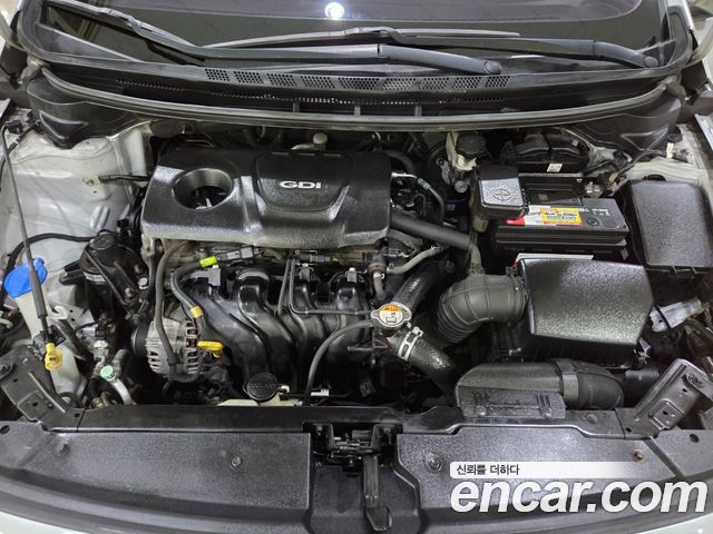 Kia K3 2017 — photo 18