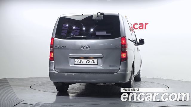Hyundai Starex 2015 — photo 4