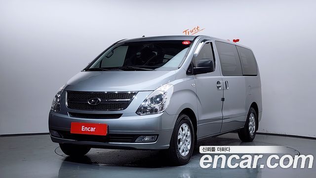 Hyundai Starex 2014 — photo 1