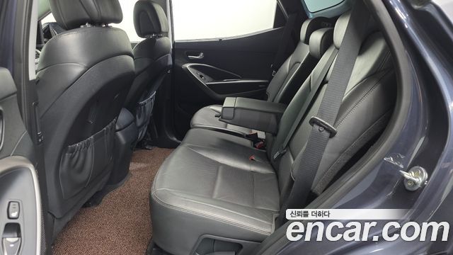Hyundai Santafe 2016 — photo 18