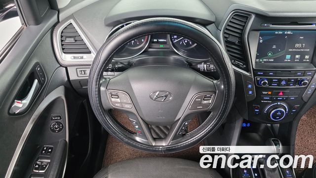 Hyundai Santafe 2016 — photo 19