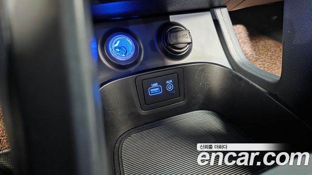 Hyundai Santafe 2016 — photo 21