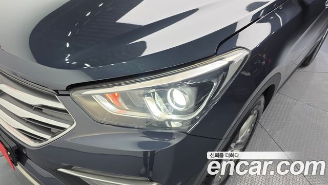 Hyundai Santafe 2016 — photo 8