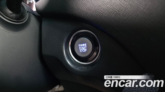 Hyundai Santafe 2016 — photo 30