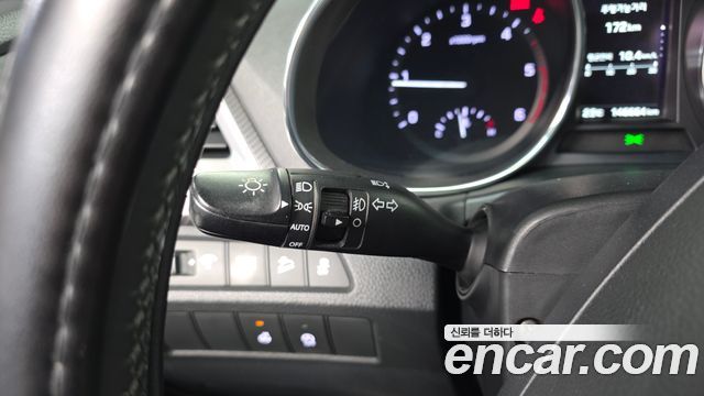 Hyundai Santafe 2016 — photo 36