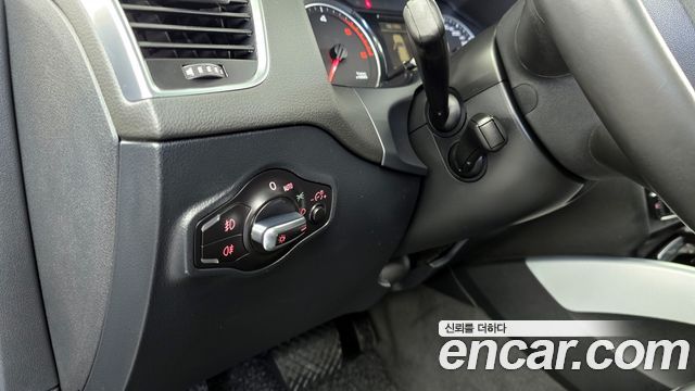 Audi Q5 2012 — photo 19