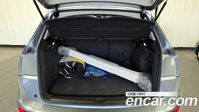 Audi Q5 2012 — photo 20