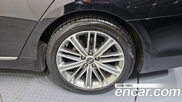Genesis G80 2017 — photo 7