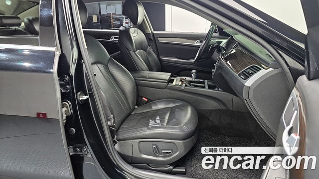 Genesis G80 2017 — photo 16