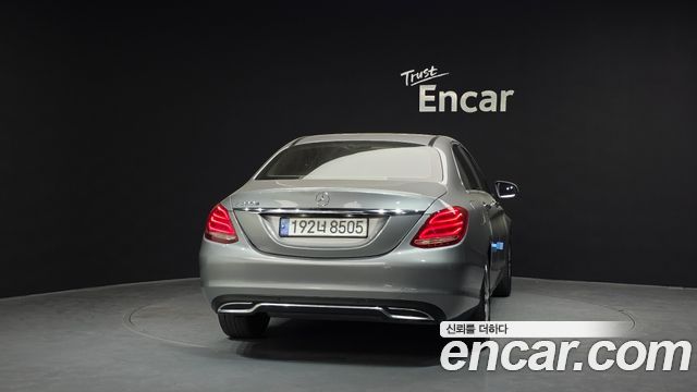 Mercedes-Benz C-Class 2016 — photo 4