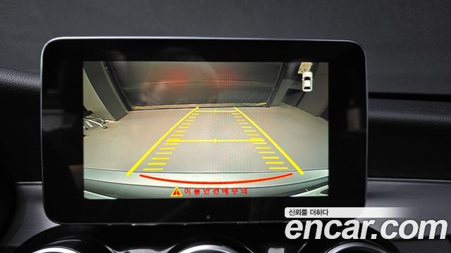 Mercedes-Benz C-Class 2016 — photo 16