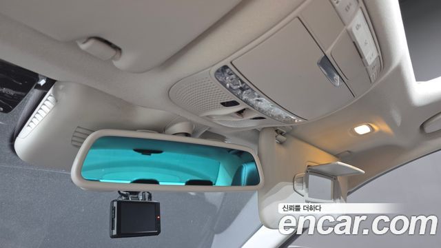 Mercedes-Benz C-Class 2016 — photo 17