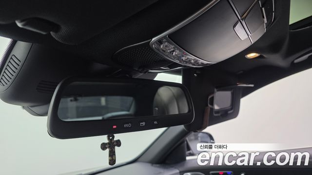 Mercedes-Benz S-Class 2016 — photo 16