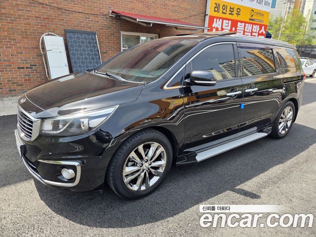 Kia Canival 2016 — photo 4