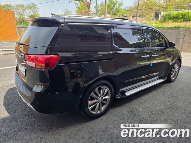 Kia Canival 2016 — photo 5