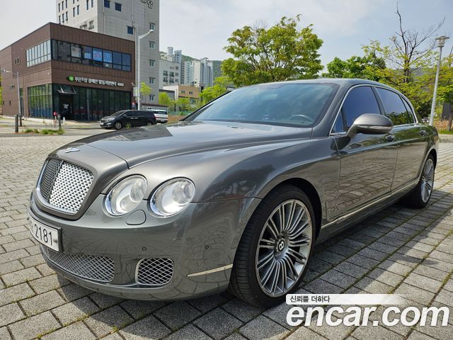 Bentley Flying Spur 2012 — photo 2
