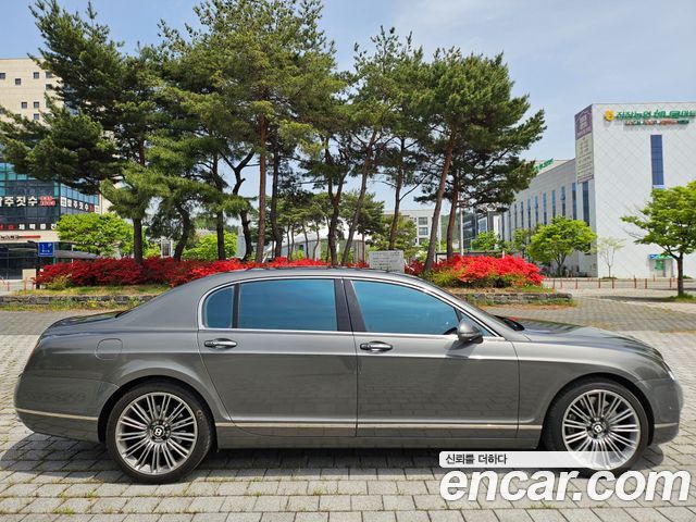 Bentley Flying Spur 2012 — photo 5