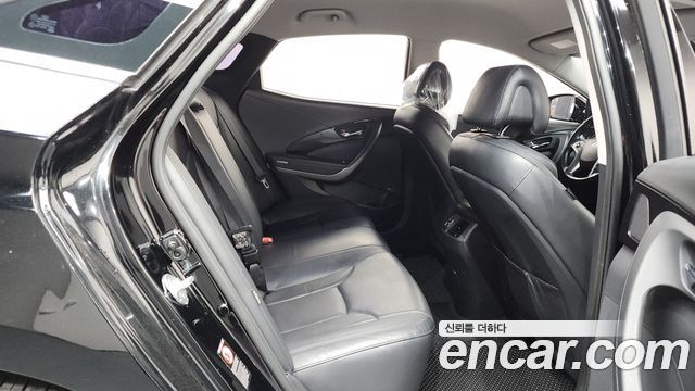 Hyundai Grandeur 2015 — photo 18