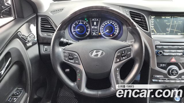 Hyundai Grandeur 2015 — photo 20