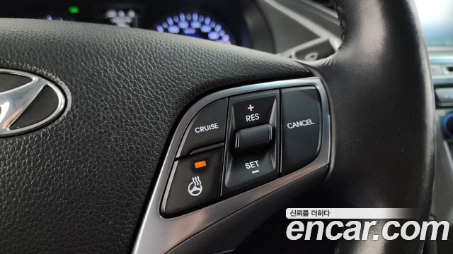 Hyundai Grandeur 2015 — photo 22