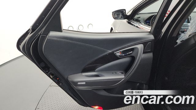 Hyundai Grandeur 2015 — photo 15