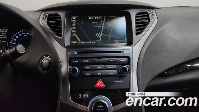 Hyundai Grandeur 2015 — photo 31