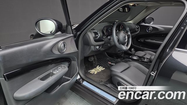 Mini Clubman 2024 — photo 13