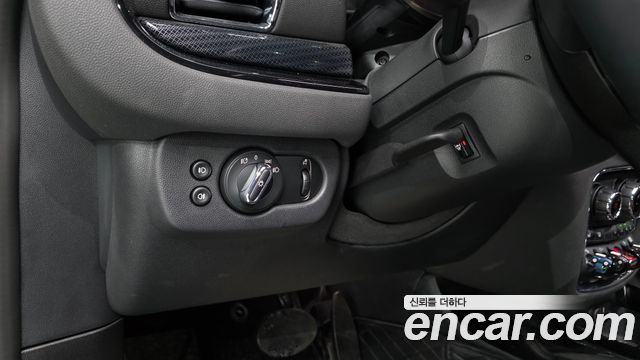 Mini Clubman 2024 — photo 24