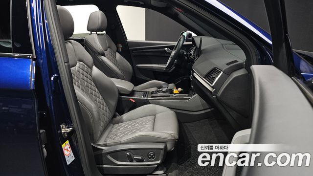 Audi SQ5 2021 — photo 13