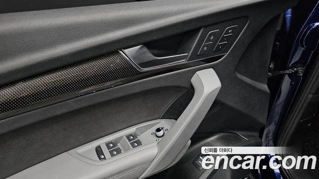 Audi SQ5 2021 — photo 14
