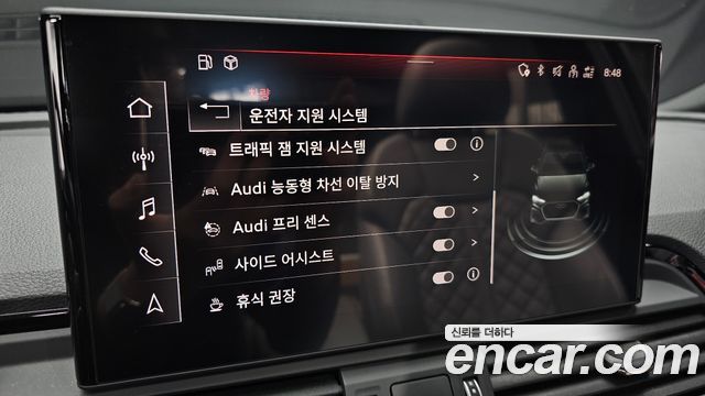 Audi SQ5 2021 — photo 33