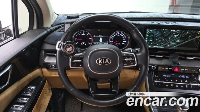 Kia Canival 2021 — photo 14