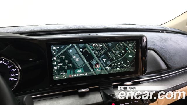Kia Canival 2021 — photo 15