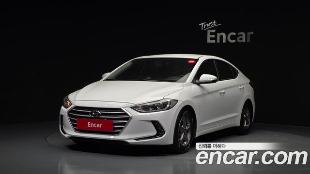 Hyundai AVANTE 2016 — photo 1