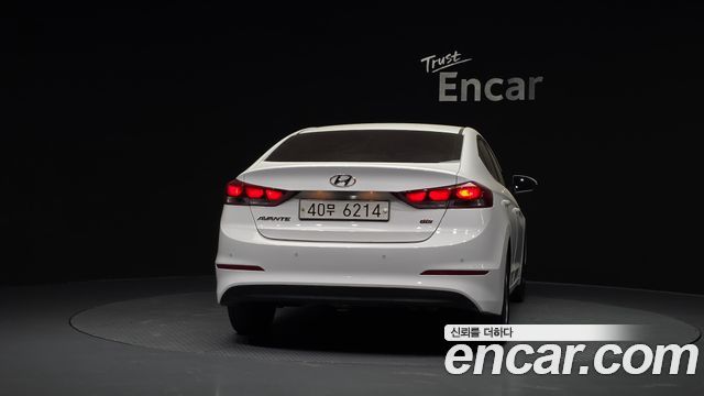 Hyundai AVANTE 2016 — photo 4