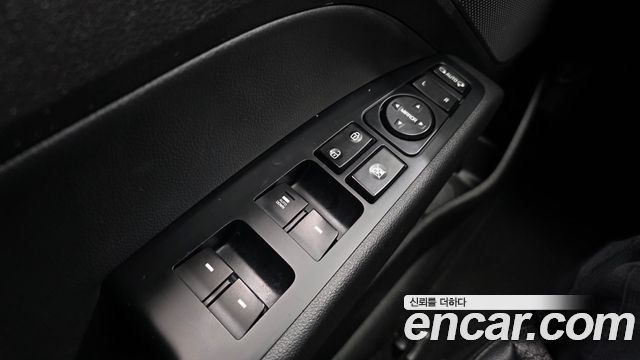 Hyundai AVANTE 2016 — photo 18