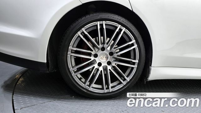 Porsche Panamera 2013 — photo 5