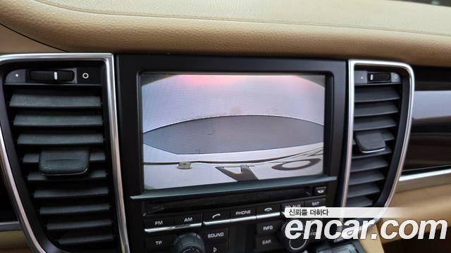 Porsche Panamera 2013 — photo 15