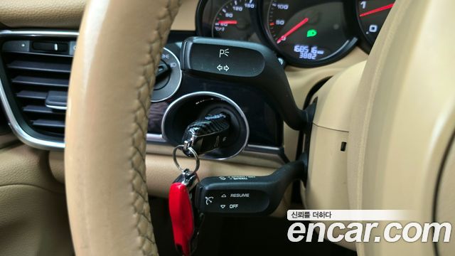 Porsche Panamera 2013 — photo 18