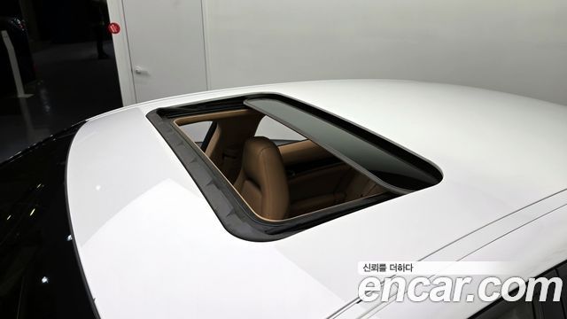 Porsche Panamera 2013 — photo 19