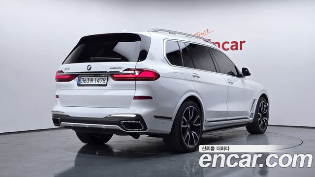 BMW X7 2022 — photo 2