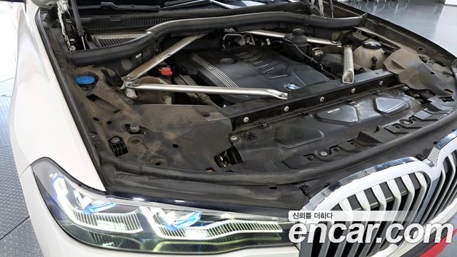 BMW X7 2022 — photo 6
