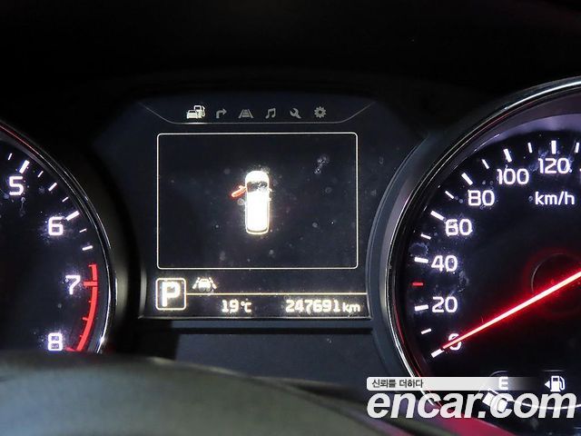 Kia Canival 2018 — photo 9