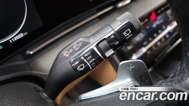 Kia Canival 2021 — photo 27