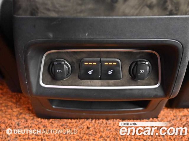 Hyundai Starex 2018 — photo 16