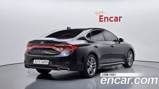 Hyundai Grandeur 2018 — photo 2
